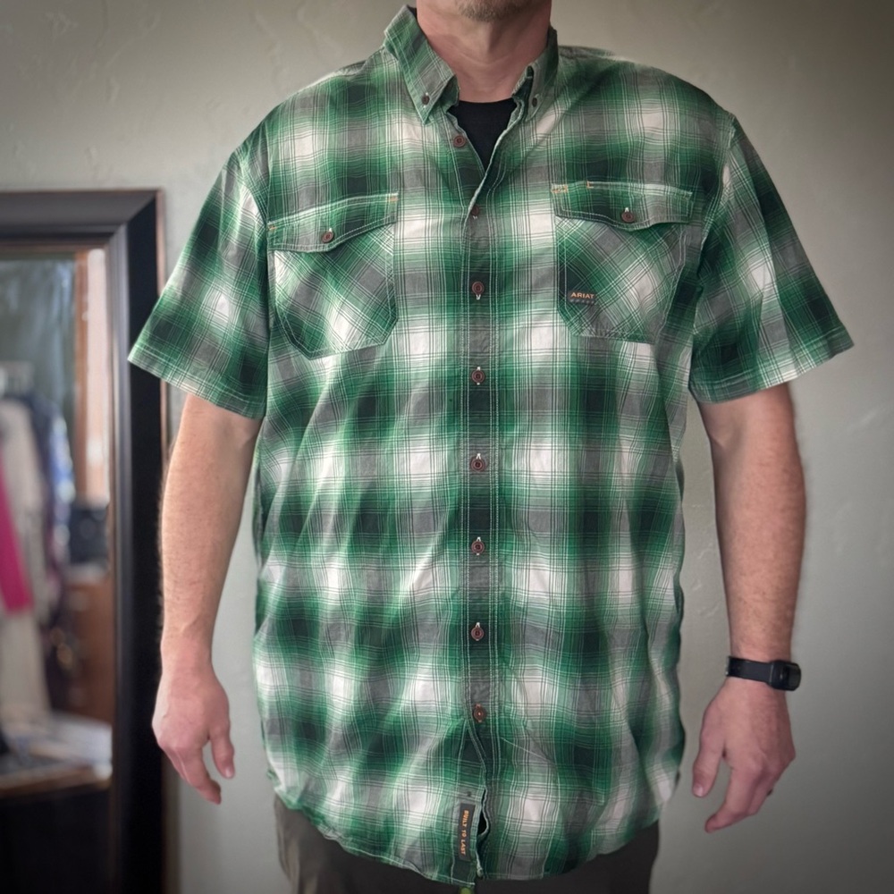 Ariat Rebar Made Tough Men's Green & White Plaid Short Sleeve Button Down Shirt